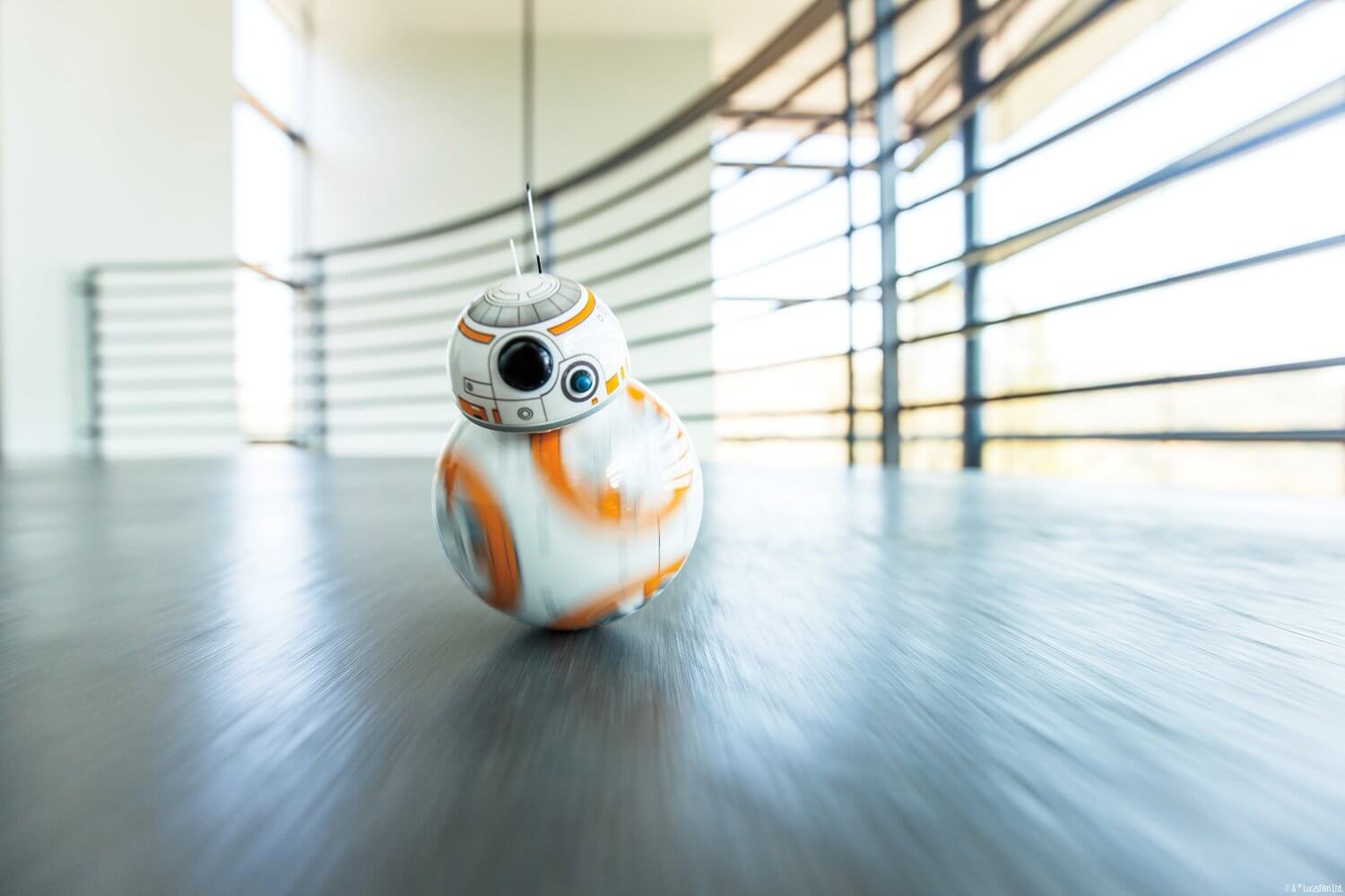 BB-8 Droid - Technik Must Have für Männer Männerspielzeug kaufen – Männerspielzeuge finden – Spielzeug für Männer finden – bestes Männerspielzeug – Männerspielzeug im Vergleich