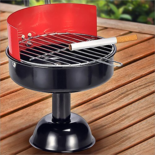 Aschenbecher im Grill-Design - Geschenke für Männer kaufen 2