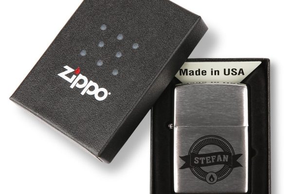 Personalisiertes Zippo - günstiges Männergeschenk