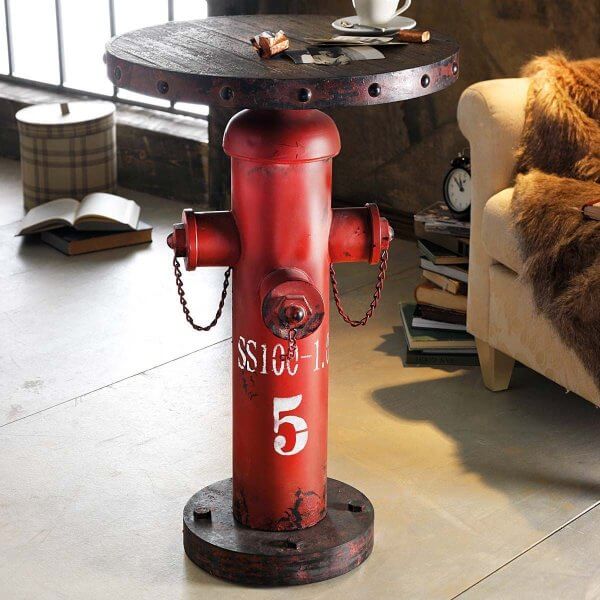 Der Man Cave – die ultimative Männerhöhle einrichten Hydrant Fireplug Beistelltisch 2