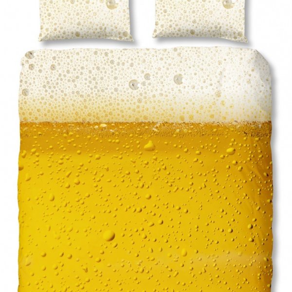 Food Design Bettdecke mit Biermotiv