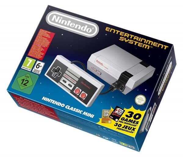 Die 4 besten Mini-Retro-Konsolen – 110% Liebe! www.was-maenner-wollen.de NES Nintendo Entertainment System Mini kaufen, Männergeschenk kaufen, Männerspielzeug kaufen, Männerspielzeug Definition Retro Konsolen Vergleich alle Retro Mini Konsolen im Vergleich Geschenke für Männer kaufen