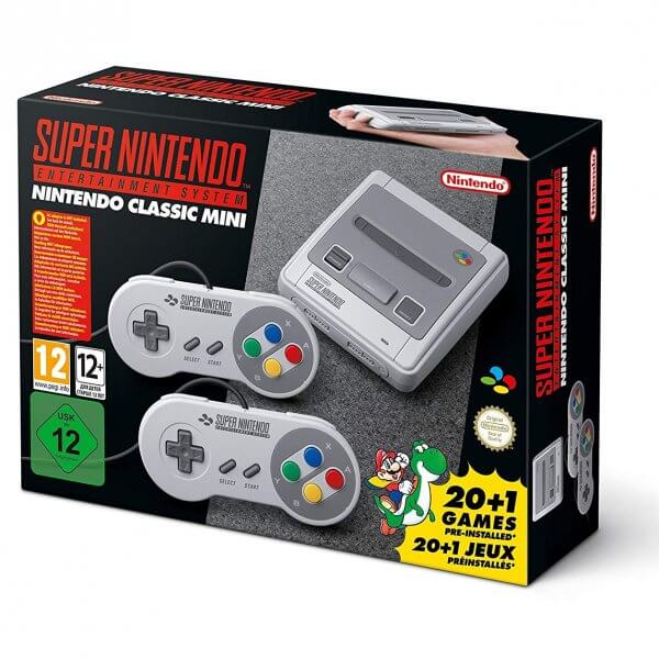 Die 4 besten Mini-Retro-Konsolen – 110% Liebe! www.was-maenner-wollen.de Super Nintendo Entertainment System SNES Retro Geschenke für Männer Nostalgische Geschenke Nintendo Mini Classic Konsole Console Super Nintendo Retro Männerspielzeug Männerspielzeuge verschenken Männergeschenke