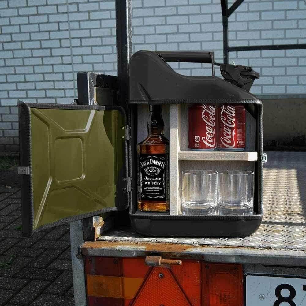 The JerryCan Bar / Die Minibar für echte