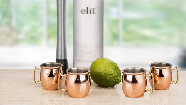 9 4 Moscow Mule runde polierte Schnapsgläser - Edle Kupferbecher - Moscow Mule Shot Becher - Tequila Gläser - Schnaps Becher - Stamperl - Pinneken - Pinnchen - Schott Glas - Gläser Set